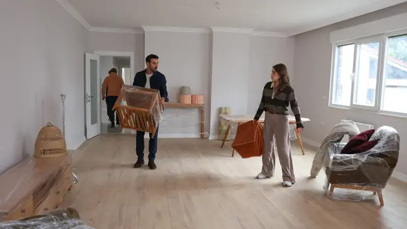 Dizinin 8. bölümüne ait bir sahne karesi.