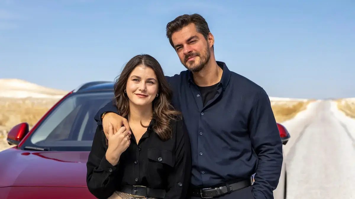 Dizinin 228. bölüm özet sayfasının ana görseli olan bir sahne fotoğrafı.